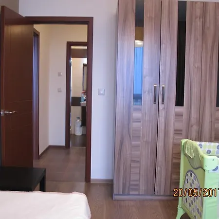 3- In Golden Line Goudstrand