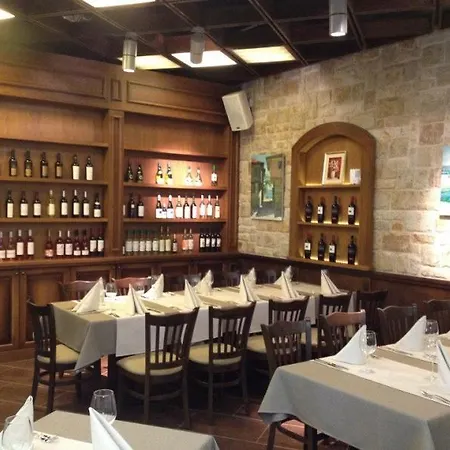 3- In Golden Line Appartement