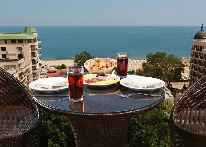 Lägenhet 3- In Golden Line *