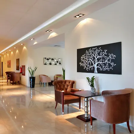 3- In Golden Line * Golden Sands