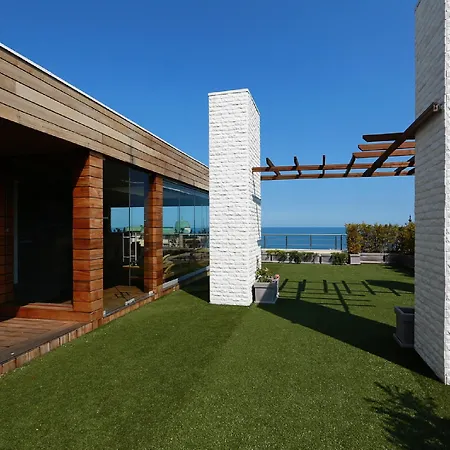 3- In Golden Line Golden Sands