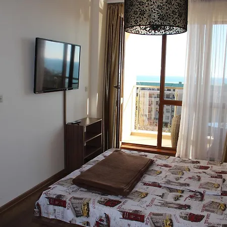 3- In Golden Line Apartment